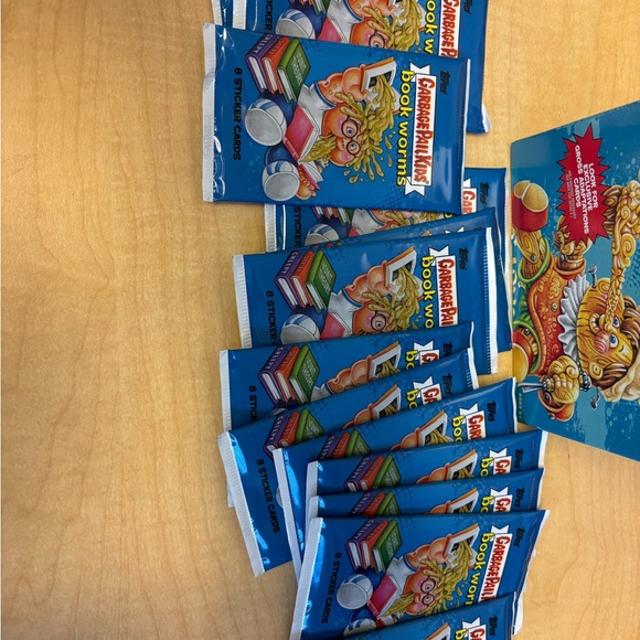 Topps Garbage Pail Kids Book Worms Mega Box - Blue and Red - Picture 5 of 6